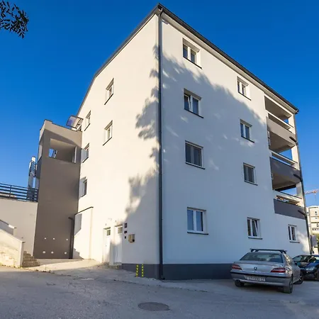 Kleri Apartament